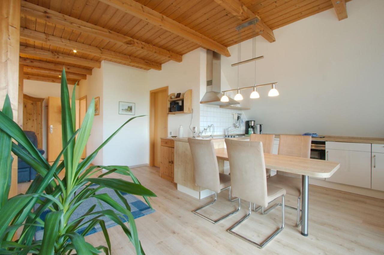 Zwei Ferienwohnungen Ankerpatz 70 Qm Mit Loggia & Puppenstube 50 Qm Mit Gartenterrasse In Hagenburg Naehe Steinhuder Meer ภายนอก รูปภาพ