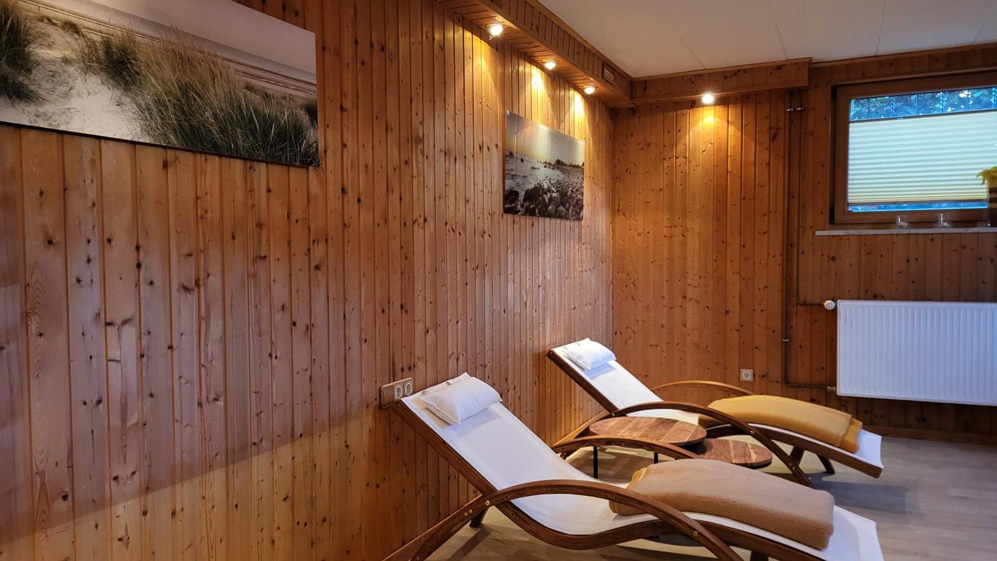 Zwei Ferienwohnungen Ankerpatz 70 Qm Mit Loggia & Puppenstube 50 Qm Mit Gartenterrasse In Hagenburg Naehe Steinhuder Meer ภายนอก รูปภาพ
